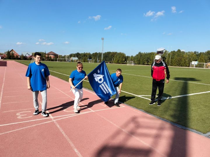 «Юл хәрәкәте куркынычсызлыгы атнасы»н ЮХИДИ хезмәткәрләре флешмоб белән башлап җибәрде