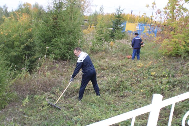 Бергә башкарган эшнең нәтиҗәсе була: Экологик өмәләр башланып китте