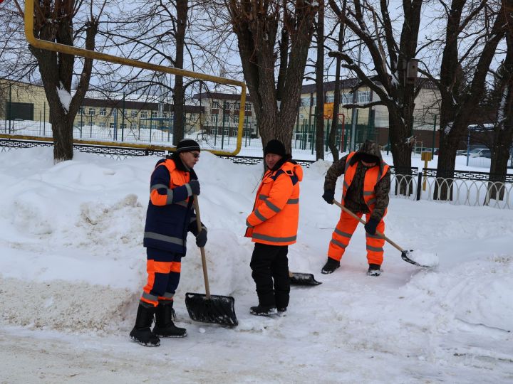 Коммуналь хезмәтләр җитез эшли