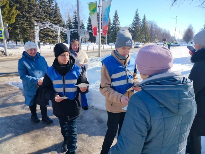 «Жәяүле» акциясе кысаларында Актаныш халкына аңлату эшләре алып барылды