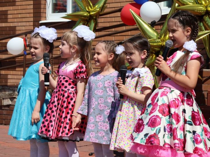 Актанышта- Кече Сабантуй: Балаларны яклау көненнән безнең фоторепортаж