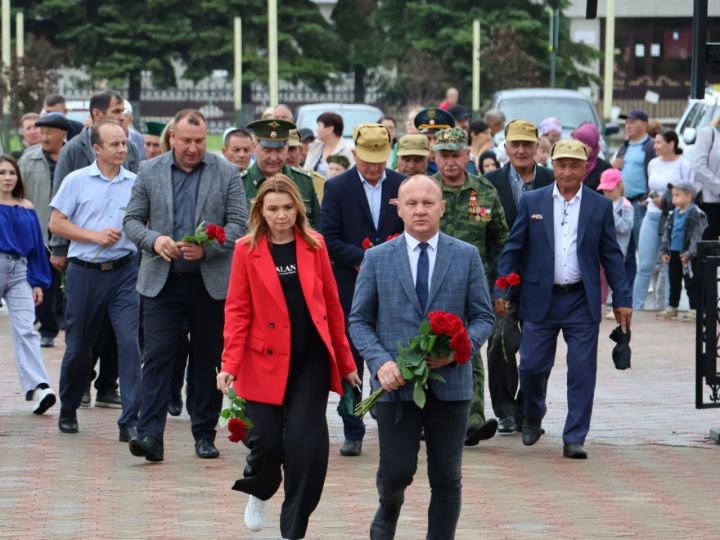 Ата-бабаларыбызның батырлыгы мәңгелек